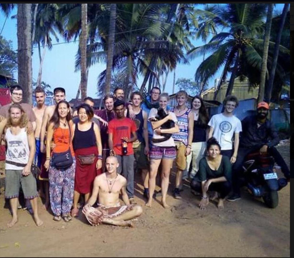Hippie Hostel Or Goamazing Hostel Anjuna Exterior foto